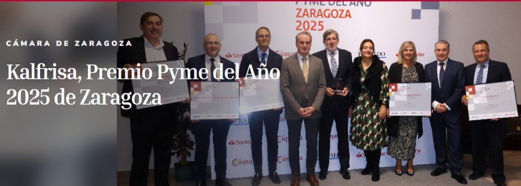 Foto de familia con todos los premiados Pyme del Año 2025 Banco Santander