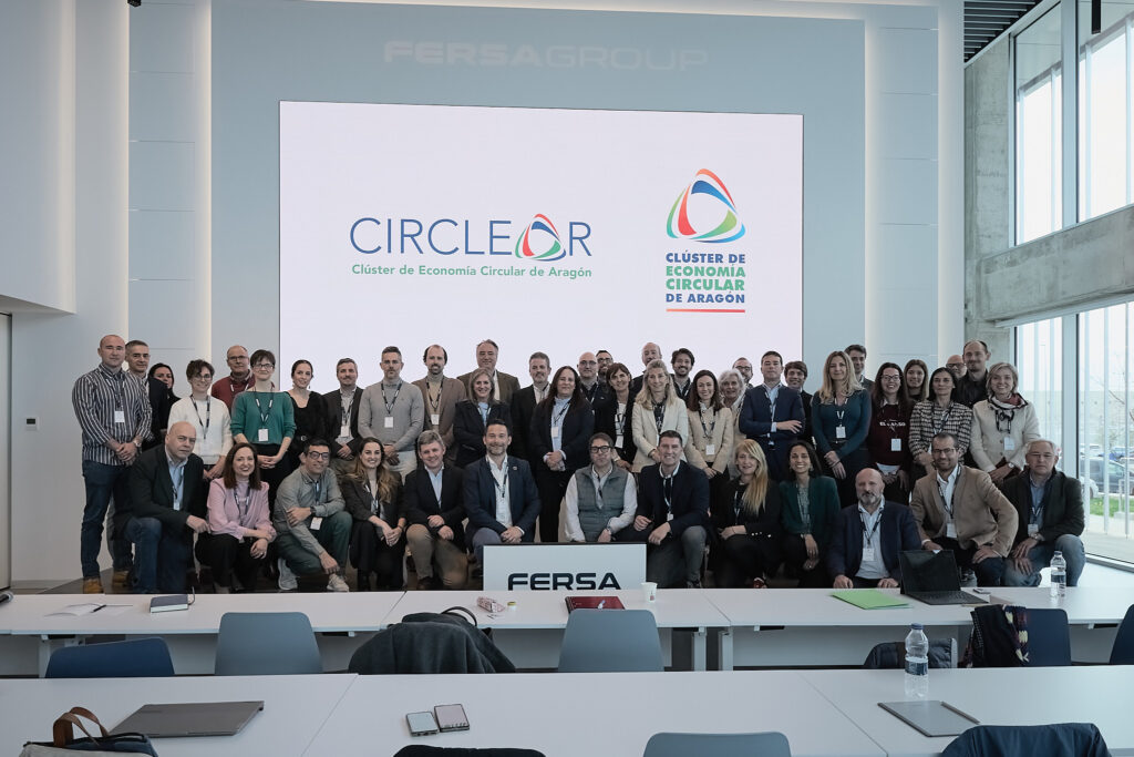 Foto de familia de los SOCIOS CIRCLEAR en FERSA